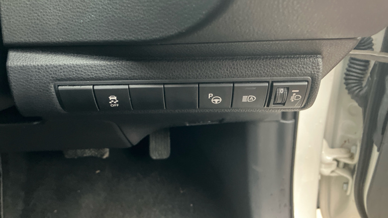 Toyota Corolla 1.8 VVT-i Hybrid Icon Tech 5dr CVT Hybrid Hatchback